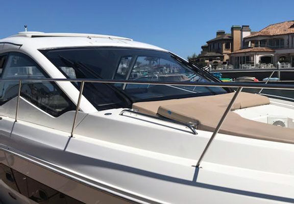 35' Sea Ray Huntington Harbor - mildew smell removed - Odor Removal Experts of OC & LA